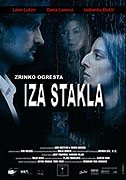 Za sklem
							<span class="name-source">(festivalový název)</span> (2008)