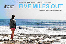 Pět mil odsud
							<span class="name-source">(festivalový název)</span> (2009)