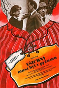 Všichni musí být v pyžamu (1984)