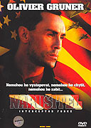 Narušitel (2002)